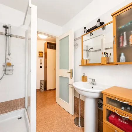 Apartment Hostdomus - Olive
